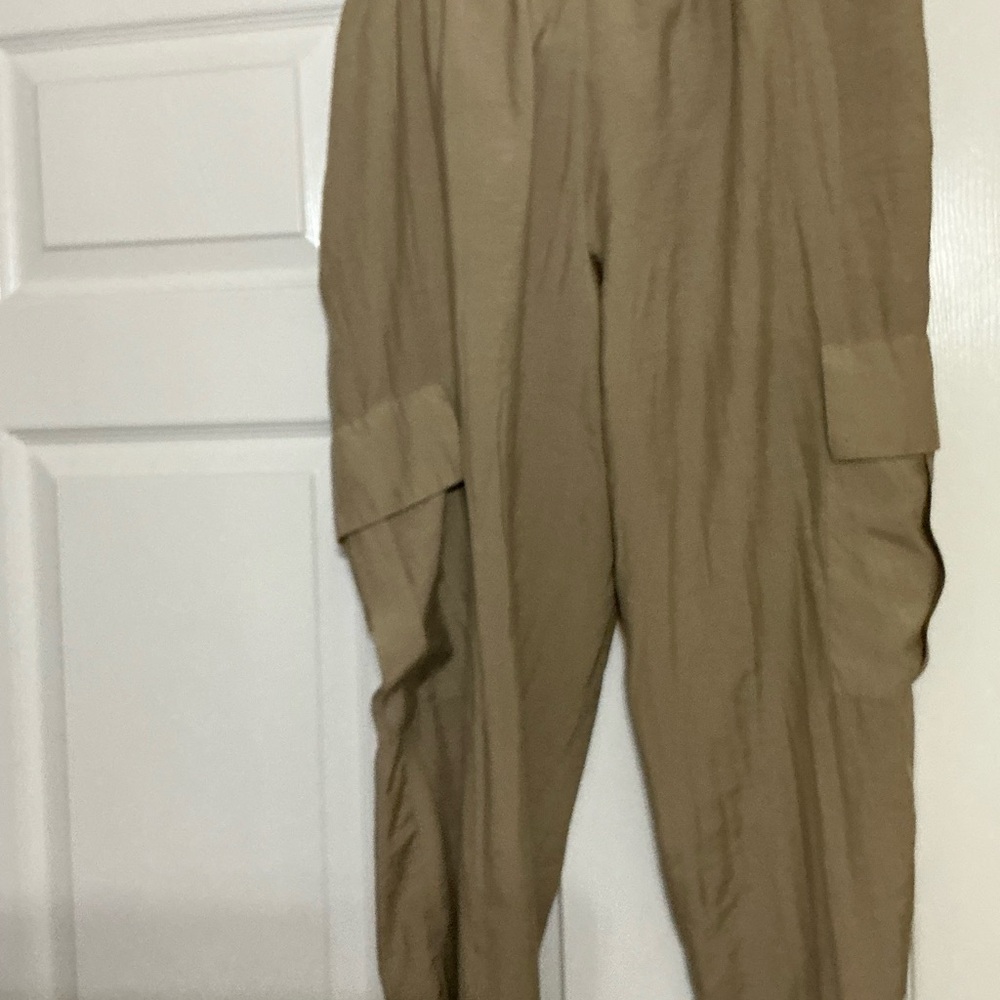 Zara womens Beige Cargo Pants - Picture 3 of 6